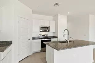 2898 W Sonrisa Ave, Apache Junction, AZ 85120 - Photo 5