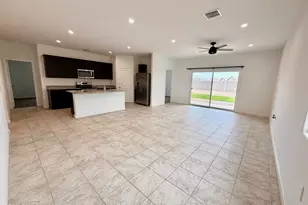 48479 N Duran Wy, Gold Canyon, AZ 85118 - Photo 3
