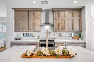 12594 W Morning Vista Dr, Peoria, AZ 85383 - Photo 9