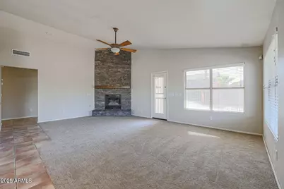 10269 W Patrick Lane, Peoria, AZ 85383 - Photo 11