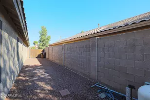 10269 W Patrick Ln, Peoria, AZ 85383 - Photo 35