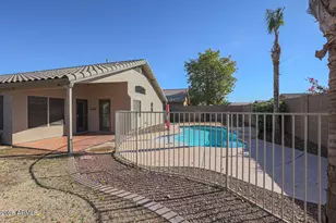 10269 W Patrick Ln, Peoria, AZ 85383 - Photo 31