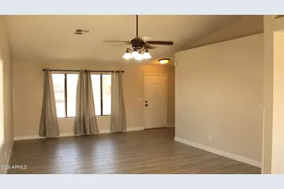 5425 N 74 Drive, Glendale, AZ 85303 - Photo 3