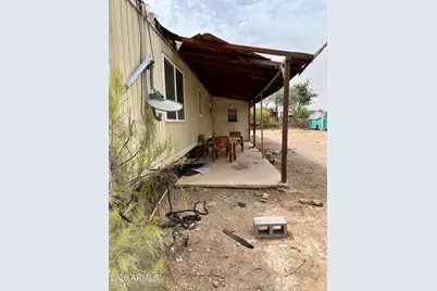 20621 E Emerald Drive, Black Canyon City, AZ 85324 - Photo 37