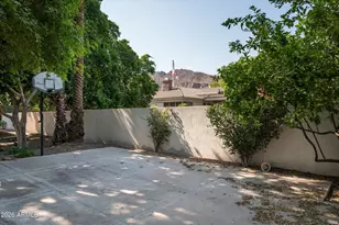 6243 E Camelback Rd, Scottsdale, AZ 85251 - Photo 39