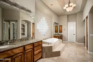 6243 E Camelback Rd, Scottsdale, AZ 85251 - Photo 13