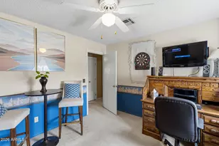 422 E Kerry Ln, Phoenix, AZ 85024 - Photo 41