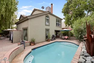 422 E Kerry Ln, Phoenix, AZ 85024 - Photo 5