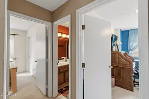 422 E Kerry Ln, Phoenix, AZ 85024 - Photo 43