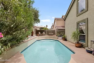 422 E Kerry Ln, Phoenix, AZ 85024 - Photo 61