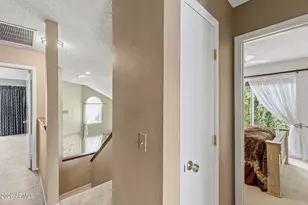 422 E Kerry Ln, Phoenix, AZ 85024 - Photo 35