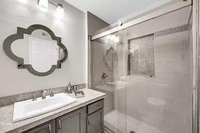 9115 E Purdue Avenue #213, Scottsdale, AZ 85258 - Photo 17