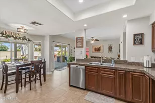5422 E Fountain Cir, Mesa, AZ 85205 - Photo 7