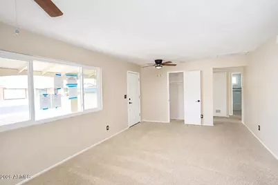 10819 W Canterbury Drive, Sun City, AZ 85351 - Photo 11