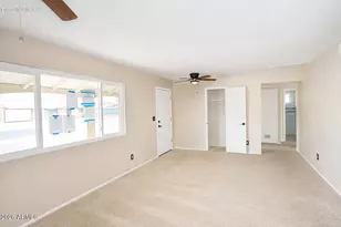10819 W Canterbury Dr, Sun City, AZ 85351 - Photo 11