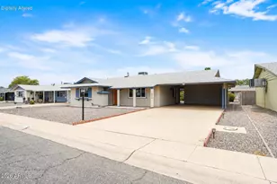 10819 W Canterbury Dr, Sun City, AZ 85351 - Photo 5