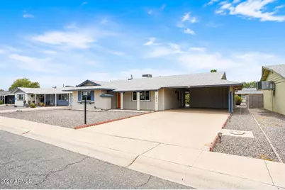 10819 W Canterbury Drive, Sun City, AZ 85351 - Photo 5