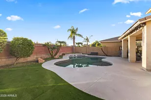 14901 W Dreyfus St, Surprise, AZ 85379 - Photo 33