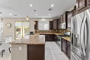 14901 W Dreyfus St, Surprise, AZ 85379 - Photo 17
