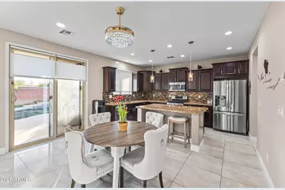 14901 W Dreyfus Street, Surprise, AZ 85379 - Photo 13