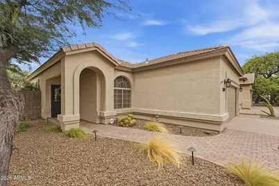 26428 N 42nd Place, Phoenix, AZ 85050 - Photo 1