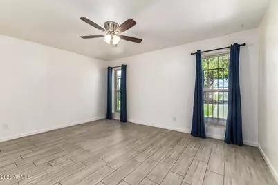 5966 W Augusta Avenue, Glendale, AZ 85301 - Photo 9