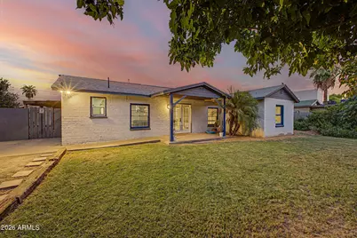 2429 W Morten Avenue, Phoenix, AZ 85021 - Photo 1