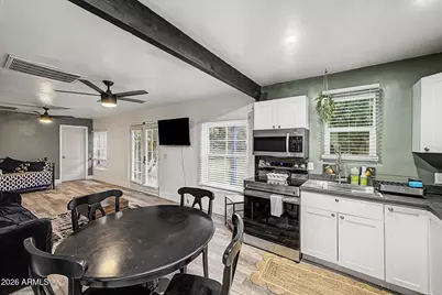 2429 W Morten Avenue, Phoenix, AZ 85021 - Photo 3