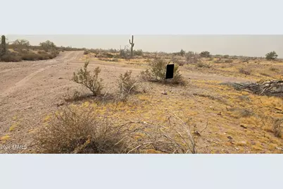 339Xx W Restin Road #-, Wickenburg, AZ 85390 - Photo 3