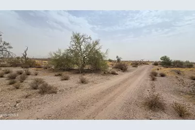 339Xx W Restin Road #-, Wickenburg, AZ 85390 - Photo 13
