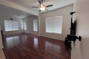 218 E Sunburst Ln, Tempe, AZ 85284 - Photo 5