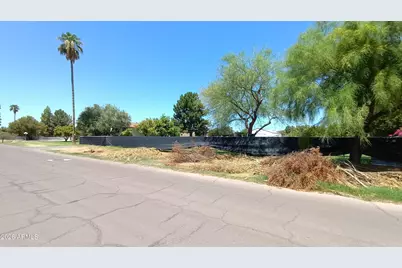 4410 W Banff Lane, Glendale, AZ 85306 - Photo 7