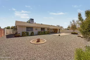 10240 W Camden Ave, Sun City, AZ 85351 - Photo 23