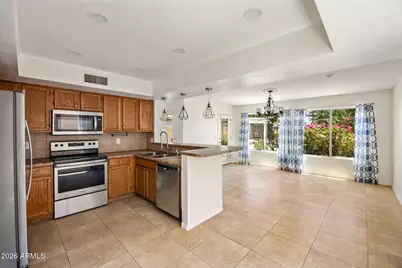 163 W Monona Drive, Phoenix, AZ 85027 - Photo 7