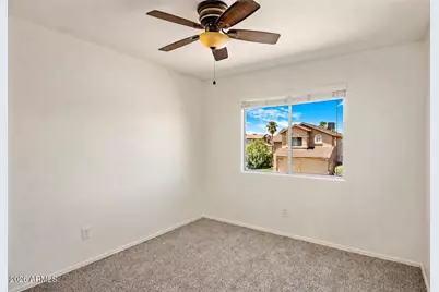 163 W Monona Drive, Phoenix, AZ 85027 - Photo 17
