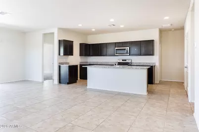 1075 W Avalon Canyon Drive, Casa Grande, AZ 85122 - Photo 11