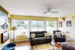 9205 W Long Hills Dr, Sun City, AZ 85351 - Photo 21