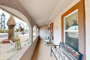 9205 W Long Hills Dr, Sun City, AZ 85351 - Photo 3