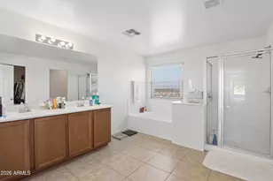 12061 W Louise Ct, Peoria, AZ 85373 - Photo 33