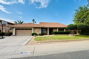 1502 W Antiqua Dr, Gilbert, AZ 85233 - Photo 1