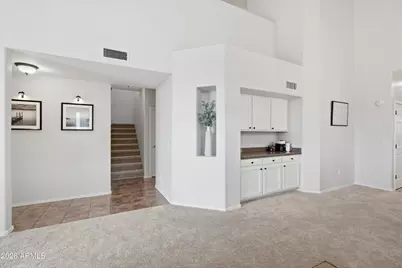 8710 W Lisbon Lane, Peoria, AZ 85381 - Photo 17