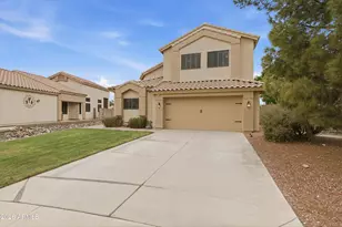 8710 W Lisbon Ln, Peoria, AZ 85381 - Photo 3