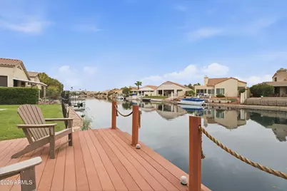 8710 W Lisbon Lane, Peoria, AZ 85381 - Photo 11