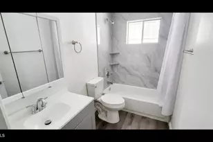 3133 E Glenrosa Ave, Phoenix, AZ 85018 - Photo 9
