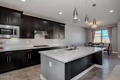 2942 W Amber Sun Drive, Phoenix, AZ 85085 - Photo 11