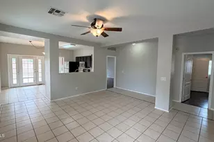 689 E Springfield Pl, Chandler, AZ 85286 - Photo 3