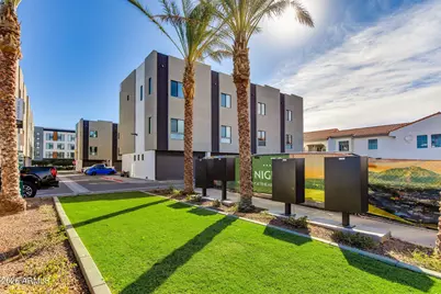 4220 N 32nd Street #7, Phoenix, AZ 85018 - Photo 45