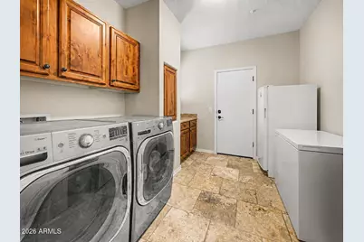 13050 W Chucks Avenue, Peoria, AZ 85383 - Photo 43