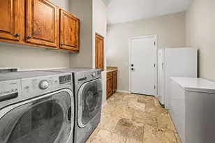 13050 W Chucks Ave, Peoria, AZ 85383 - Photo 43