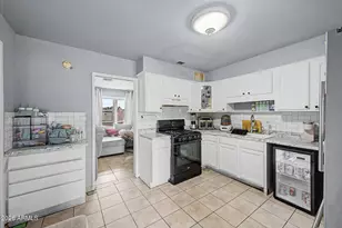 2925 W Turney Ave, Phoenix, AZ 85017 - Photo 13